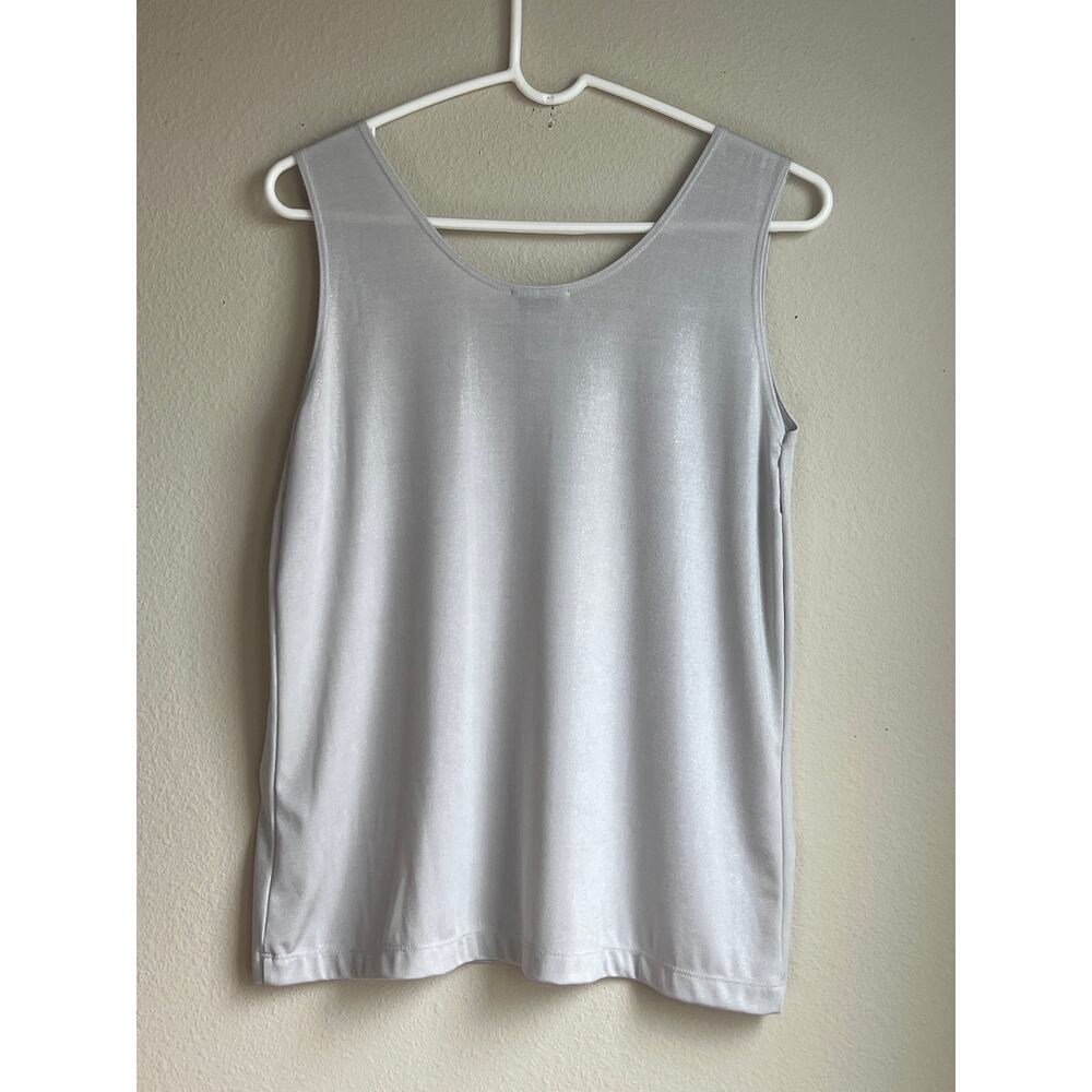 Chicos Travelers Metallic Silver Shimmer Knit Scoop Neck Tank Top Size 2 Large - Picture 2 of 5
